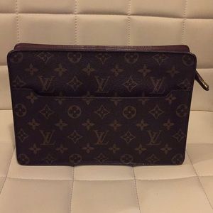 Louis Vuitton Clutch